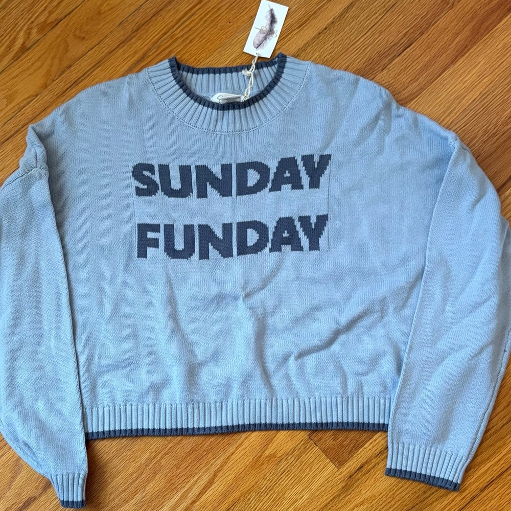 NWT Women Baby Blue Sweater Words "SUNDAY FUNDAY" Size Large Football